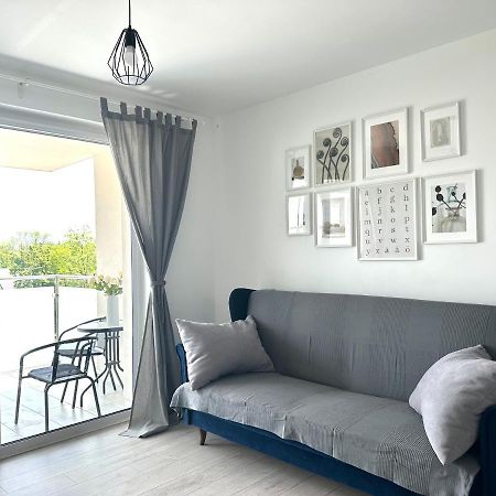 Sdh 1 Radzymin Comfortable Apartment Near Warsaw Eksteriør billede