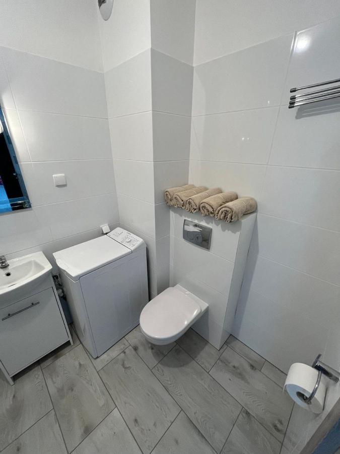 Sdh 1 Radzymin Comfortable Apartment Near Warsaw Eksteriør billede